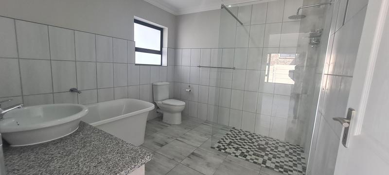 3 Bedroom Property for Sale in Dana Bay Western Cape